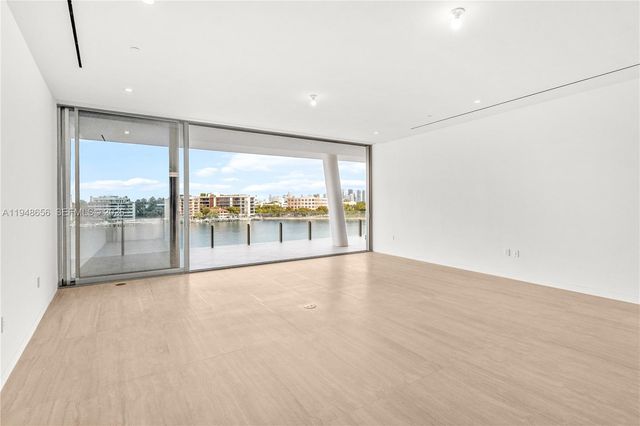 5 Grove Isle L405, Miami, FL 33133