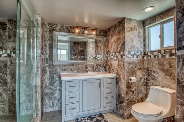 45050 Camaron Road, Temecula, CA 92590
