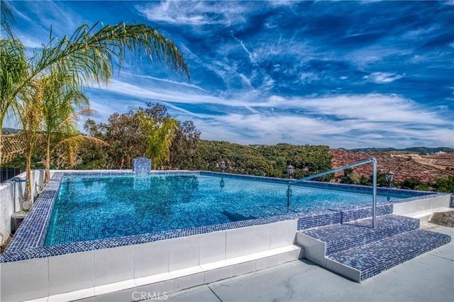 45050 Camaron Road, Temecula, CA 92590