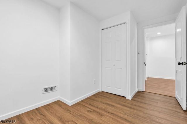 23 Colonial Dr, Bayonne City, NJ 07002