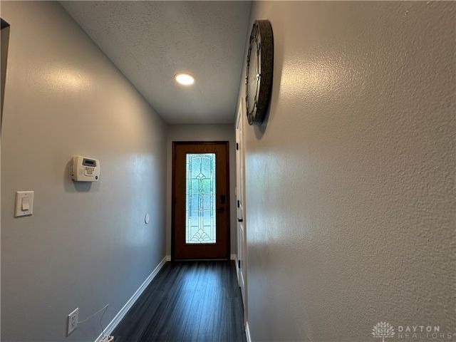 1204 Northbrook Lane, Troy, OH 45373