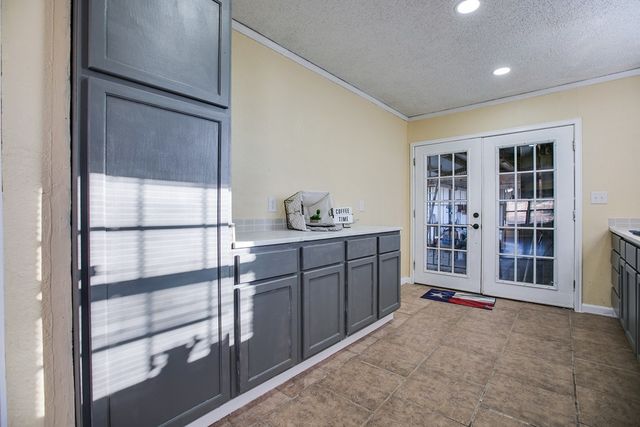 125 E 43rd St, San Angelo, TX 76903