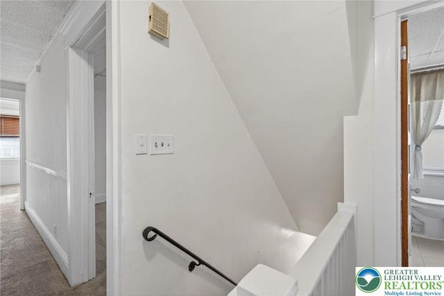 1917 Ferry Street 2, Wilson Boro, PA 18042