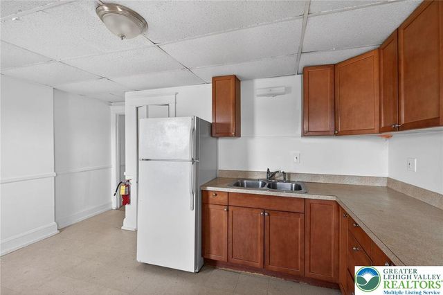 1917 Ferry Street 2, Wilson Boro, PA 18042