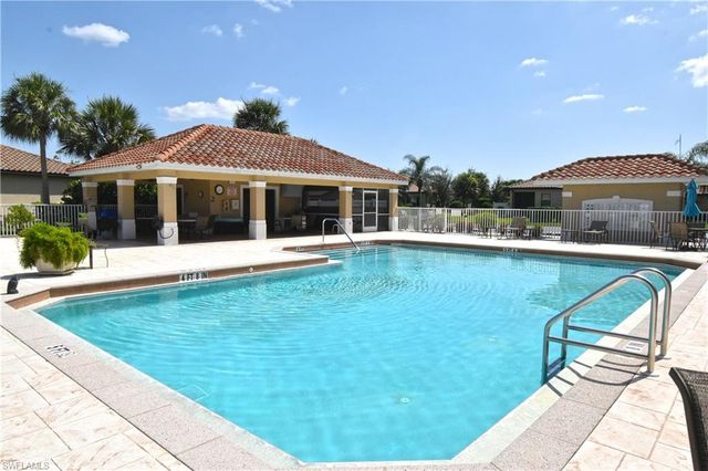 9060 Triangle Palm LN 1206, Fort Myers, FL 33913
