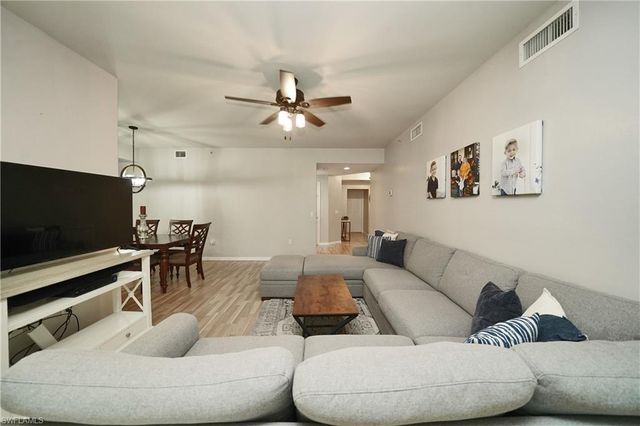 9060 Triangle Palm LN 1206, Fort Myers, FL 33913