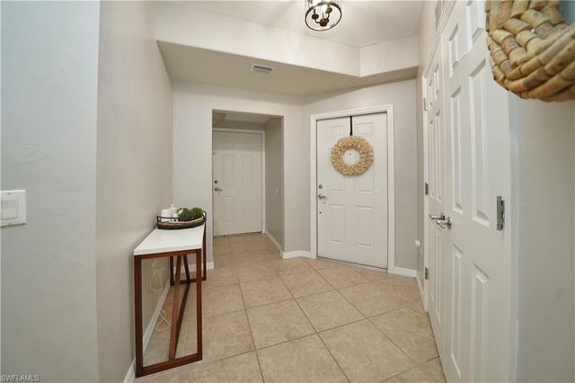 9060 Triangle Palm LN 1206, Fort Myers, FL 33913