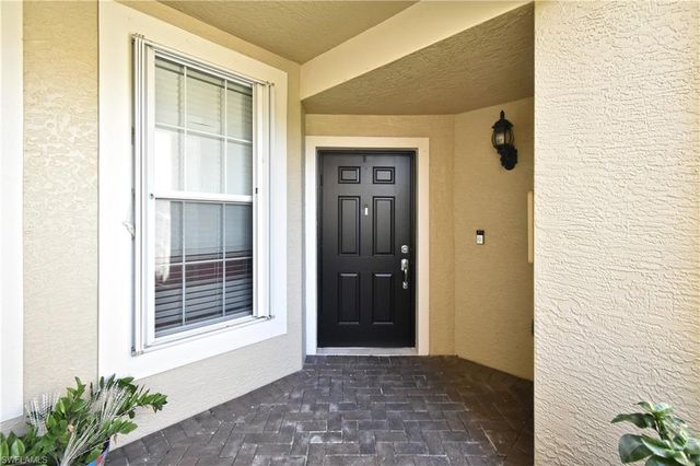 9060 Triangle Palm LN 1206, Fort Myers, FL 33913