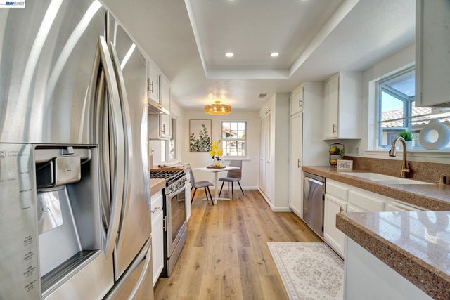 14359 Outrigger Drive, San Leandro, CA 94577