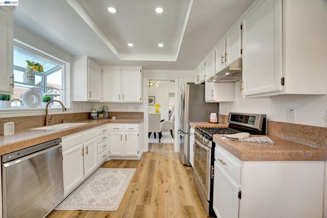 14359 Outrigger Drive, San Leandro, CA 94577