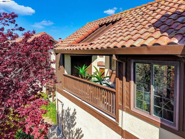 14359 Outrigger Drive, San Leandro, CA 94577