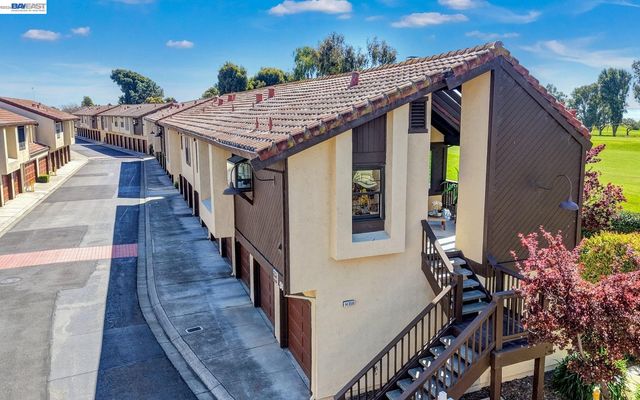 14359 Outrigger Drive, San Leandro, CA 94577