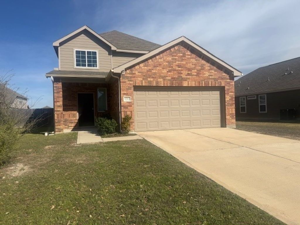 1212 Canterbury Trail, Desoto, TX 75115