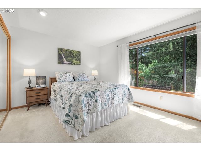 11560 Se 108TH Ave, Happy Valley, OR 97086