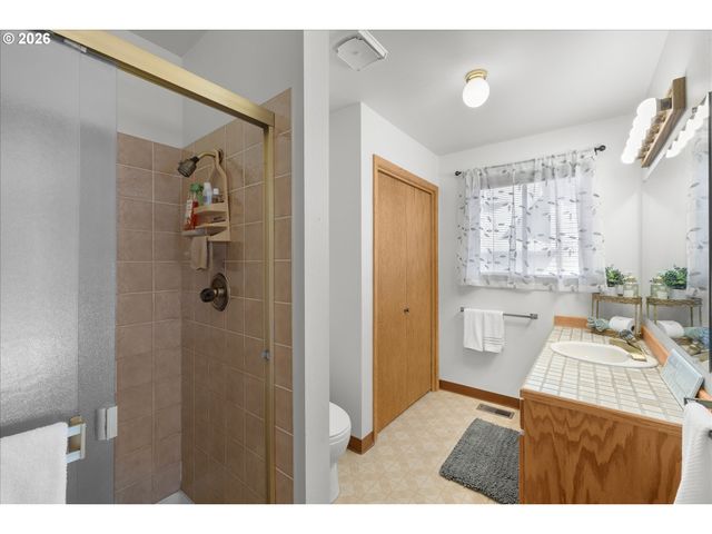 11560 Se 108TH Ave, Happy Valley, OR 97086