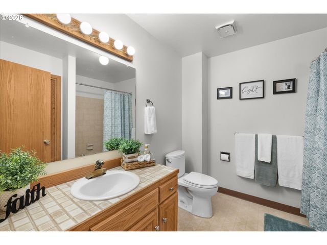 11560 Se 108TH Ave, Happy Valley, OR 97086