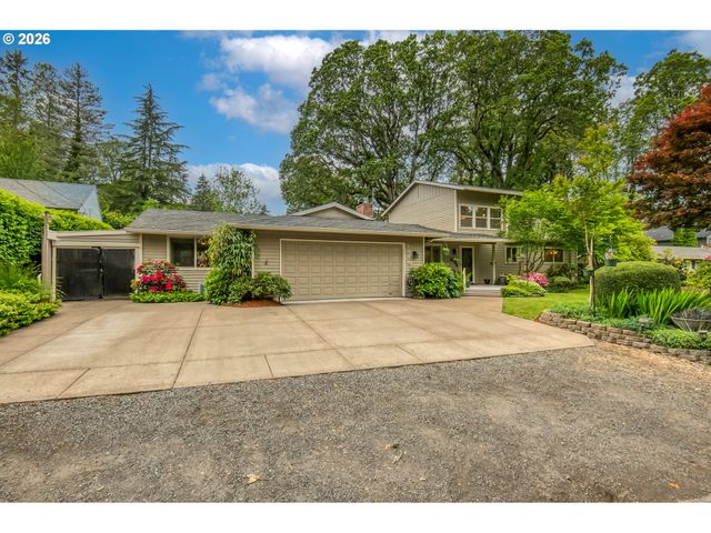 3870 RIDGEWOOD Way, West Linn, OR 97068