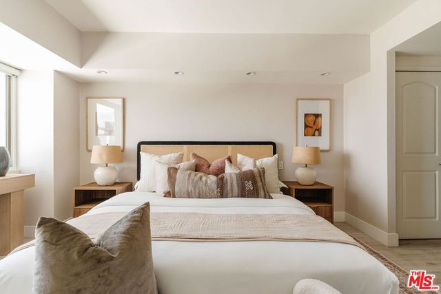 1155 N La Cienega 1205, West Hollywood, CA 90069
