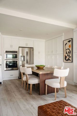 1155 N La Cienega 1205, West Hollywood, CA 90069