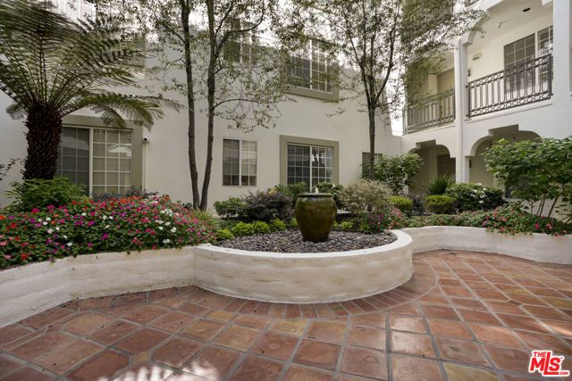 10630 Eastborne Avenue 306, Los Angeles, CA 90024
