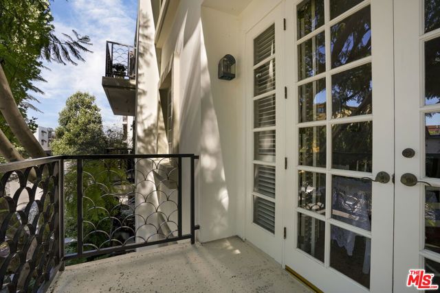10630 Eastborne Avenue 306, Los Angeles, CA 90024