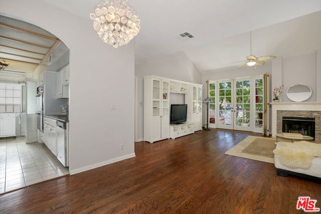 10630 Eastborne Avenue 306, Los Angeles, CA 90024