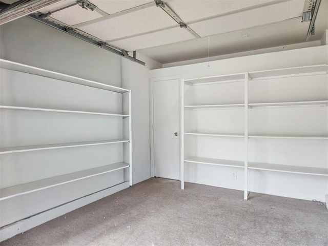 2324 Knox Drive, Del City, OK 73115