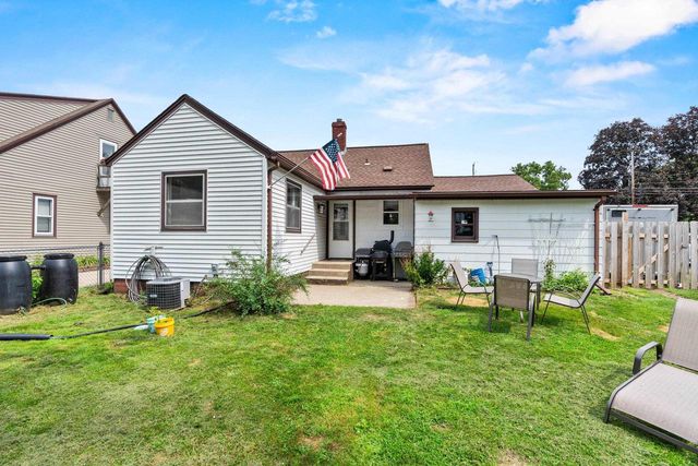 1359 WESTERN AVENUE, Green Bay, WI 54303