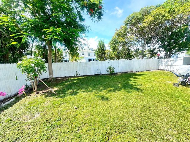 3842 Patio Court, Lake Worth Beach, FL 33461
