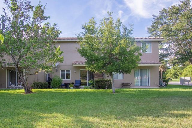 2218 SW Marshfield Court, Port St. Lucie, FL 34953