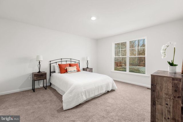 2069 HENSLEY RD, Mineral, VA 23117