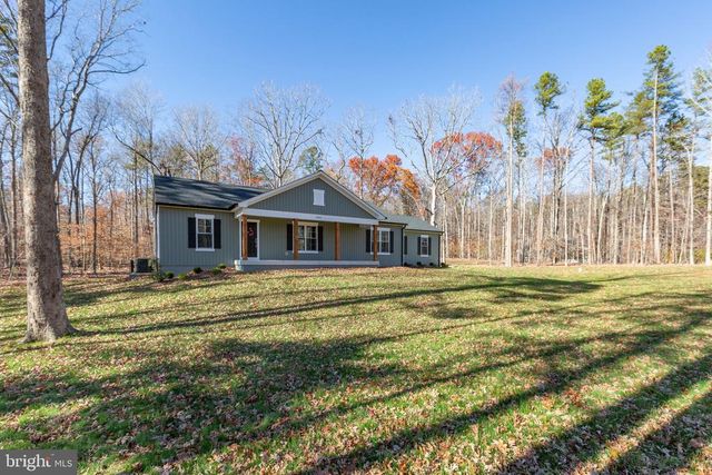 2069 HENSLEY RD, Mineral, VA 23117