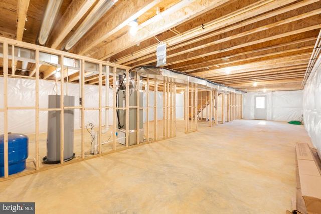 2069 HENSLEY RD, Mineral, VA 23117