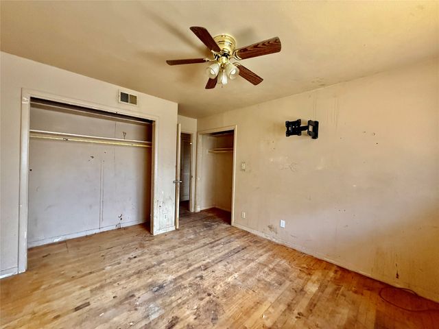 2300 SE 11th Street, Mineral Wells, TX 76067