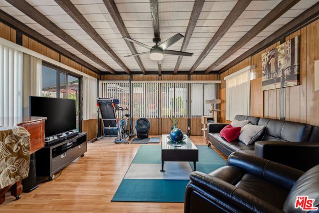 7706 Shady Cove Avenue, Burbank, CA 91504