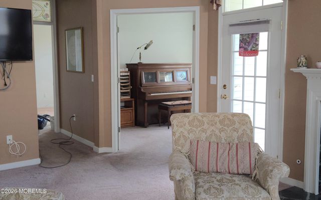 16 Plymouth Way, Barnegat, NJ 08005