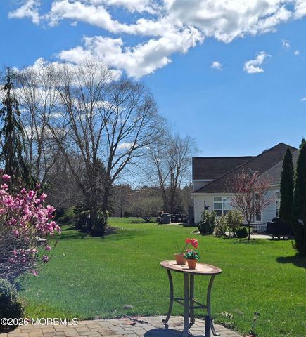 16 Plymouth Way, Barnegat, NJ 08005