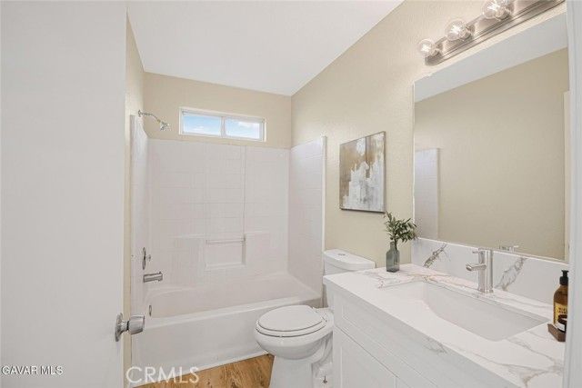 8325 Jacarada, California City, CA 93505