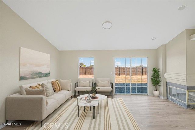 8325 Jacarada, California City, CA 93505