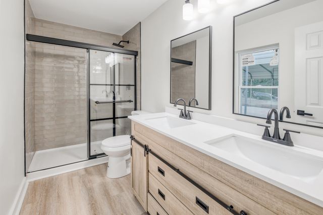 317 Tracy Court, Wellford, SC 29385