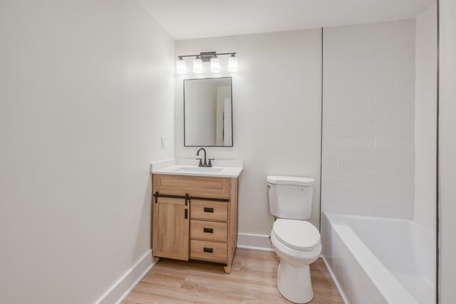 317 Tracy Court, Wellford, SC 29385