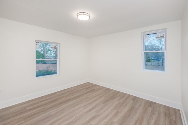 317 Tracy Court, Wellford, SC 29385