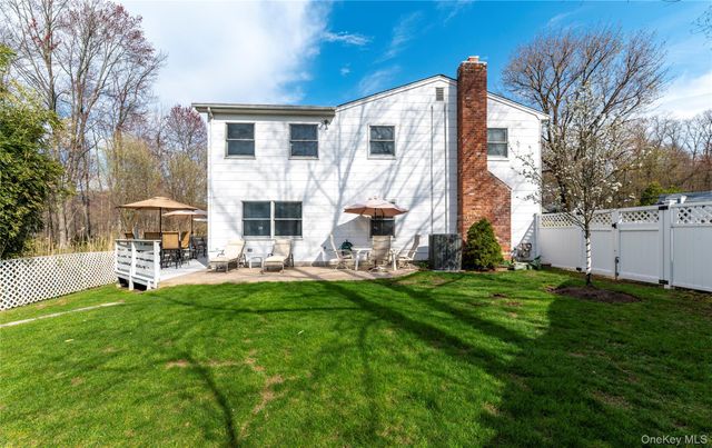 148 Lake Road, Valley Cottage, NY 10989