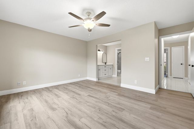 3357 Jog Park Drive 4212c, Greenacres, FL 33467