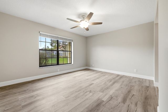 3357 Jog Park Drive 4212c, Greenacres, FL 33467