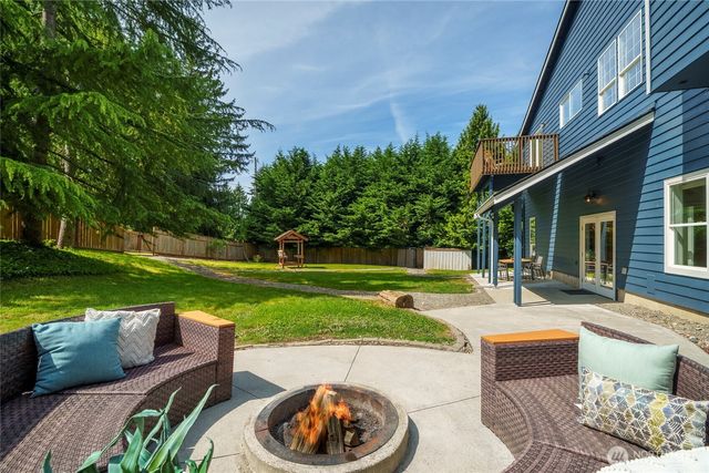 21204 8th Place W, Lynnwood, WA 98036