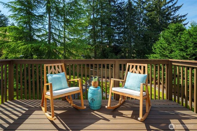 21204 8th Place W, Lynnwood, WA 98036