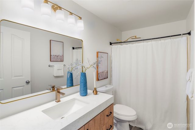 21204 8th Place W, Lynnwood, WA 98036