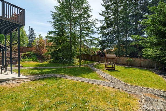 21204 8th Place W, Lynnwood, WA 98036