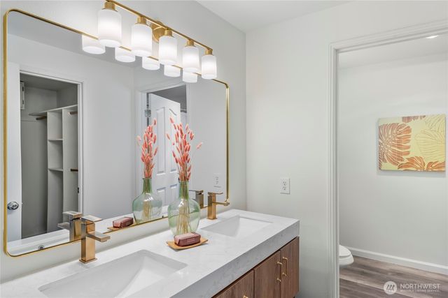 21204 8th Place W, Lynnwood, WA 98036